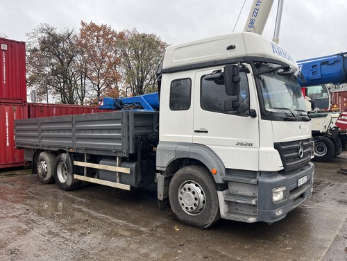 Żuraw samojezdny 3 ton Mercedes Palfinger 